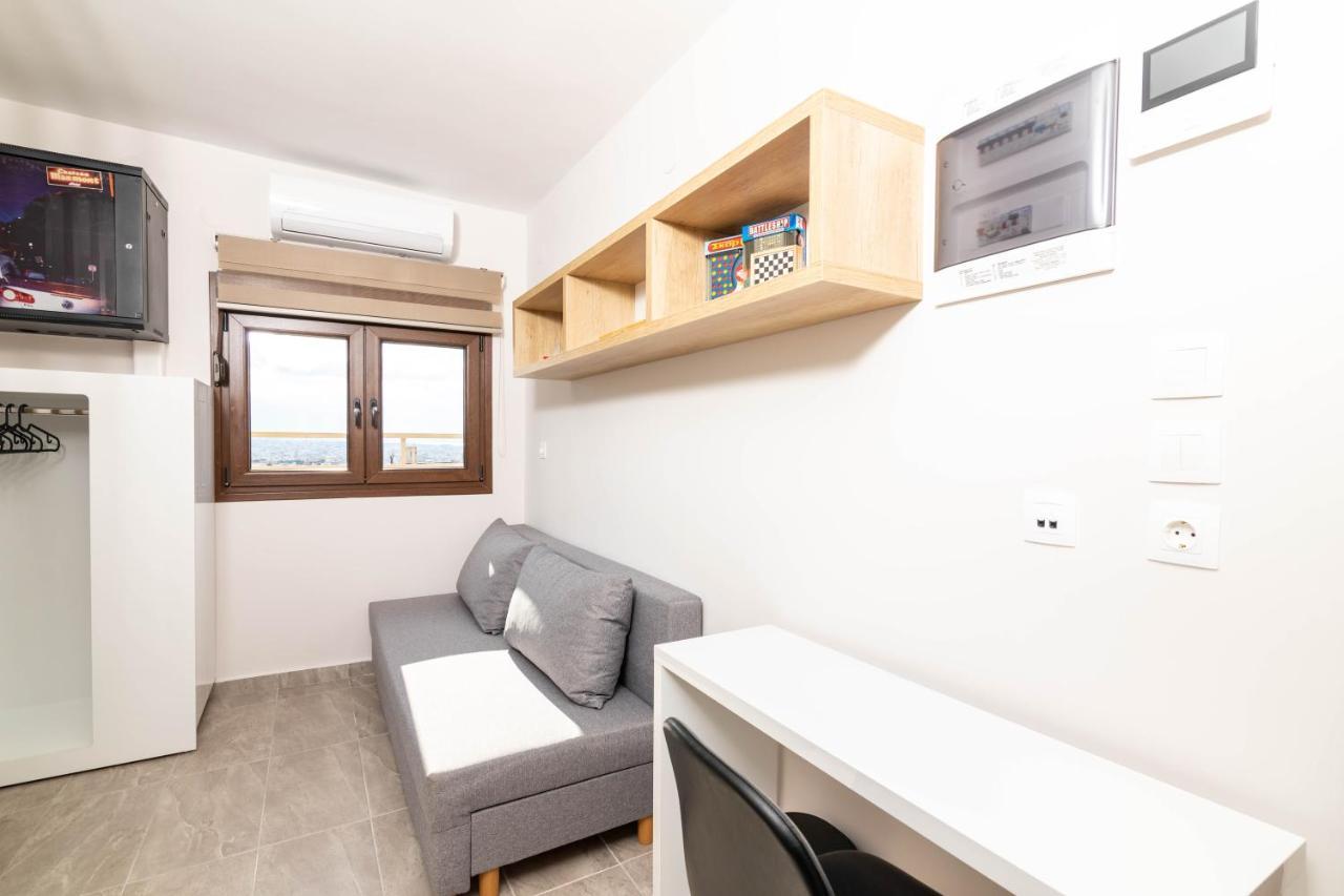 Apartment F & B Collection- 360 View Tiny Penthouse *