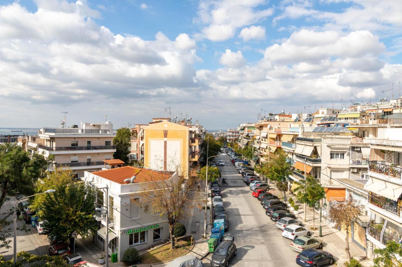 F & B Collection- 360 View Tiny Penthouse Apartment Thessaloniki